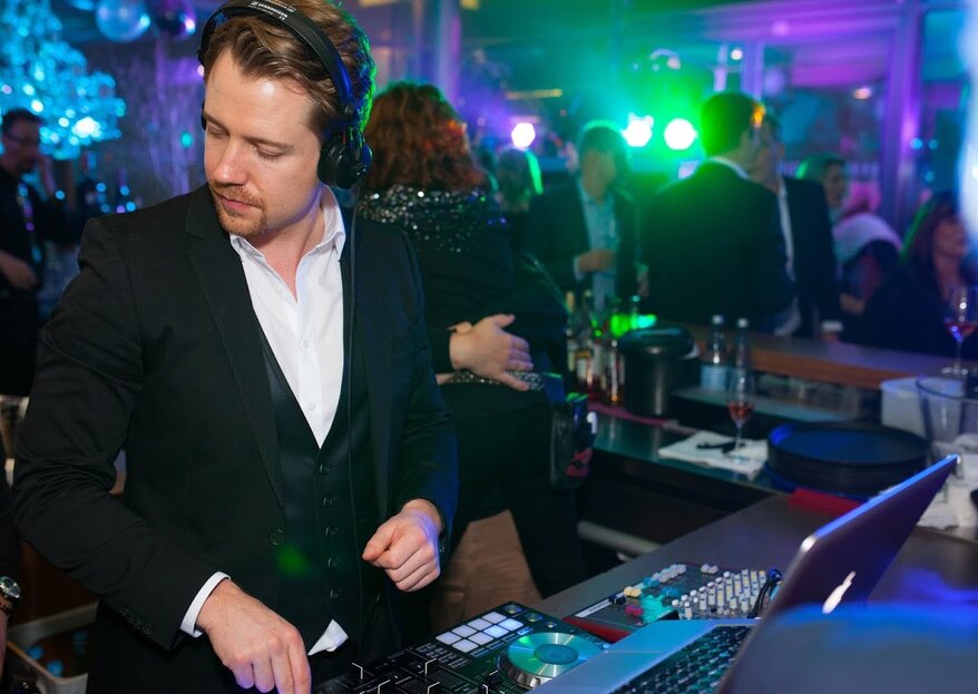 Dj Chris Force Sorgt Fur Fantastische Stimmung An Ihrem Hochzeitstag