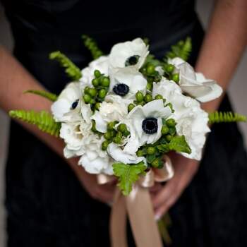 Fleurs Sauvages En Bouquets De Mariée