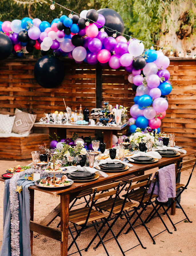 51 Ideas En Decoracion De Boda Con Bombas Las Mas Originales Y Divertidas